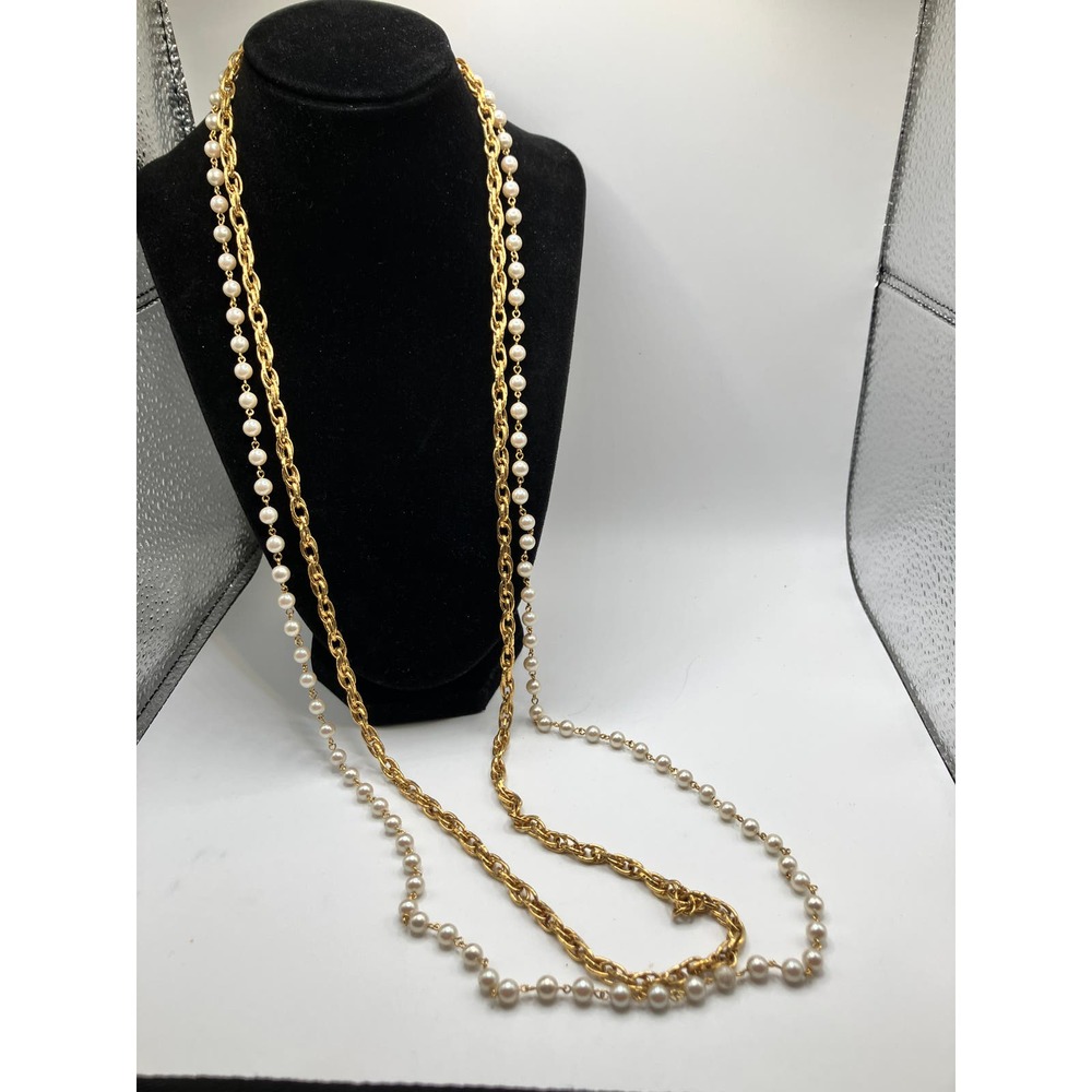Vintage White Pearls & Gold-Tone Lariat Long Necklace! - Picture 2 of 7